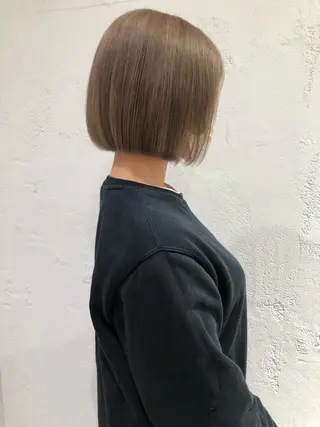 ショート カラー 🌷ボブ/髪質改善 ストレートのヘアスタイル