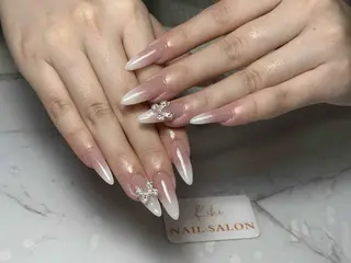 ネイル 💕鈴木ユリ パラジェル/オフ無料のネイルデザイン