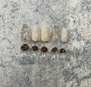 ネイル 澤田 葵のネイルデザイン