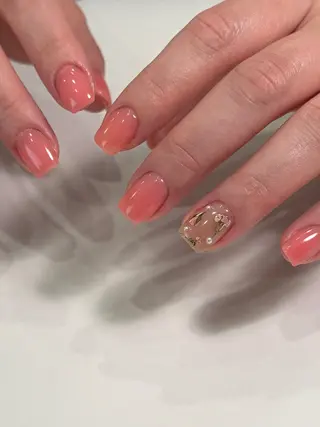 ネイル はるか シンプルネイルのネイルデザイン