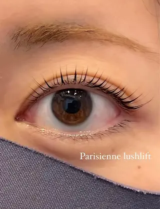 ネイル SATO .の眉毛・アイブロウイメージ