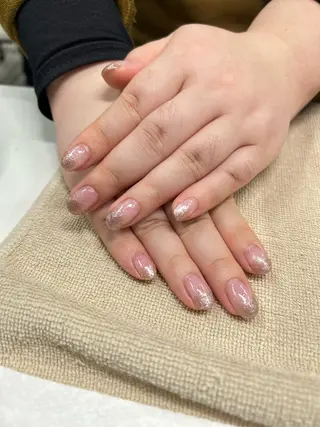 ネイル nails Mintia ～esaka～所属・松本 麻子のネイルデザイン