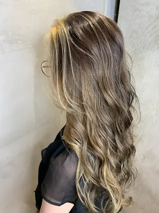 ロング 佐藤/本物志向の 髪質改善サロンのヘアスタイル
