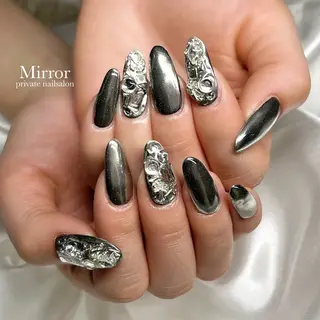 ネイル nailsalon Mirrorのネイルデザイン