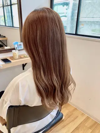 セミロング カラー 大野 まゆのヘアスタイル