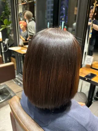 ミディアム パーマ MINX銀座所属・MINX 井上 ヨウ 艶髪カラー/レイヤーのヘアスタイル