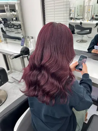 セミロング カラー ヘアアレンジ 艶髪ハイトーン🫧 Kurehaのヘアスタイル