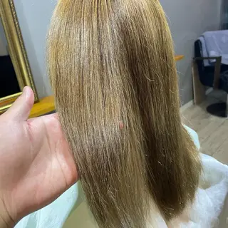 セミロング 渡辺俊介 暗髪カラー /美髪矯正/髪質改善のヘアスタイル