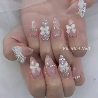 ネイル Pio Mielのネイルデザイン