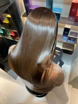 セミロング 半個室サロンyoures hair 髪質改善トリートメント東新宿店所属・榊原竜弥 髪質改善/美髪作りのヘアスタイル