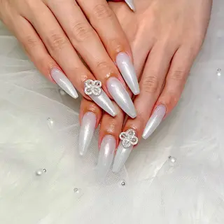 ネイル Lino+ ネイル&よもぎ蒸しのネイルデザイン