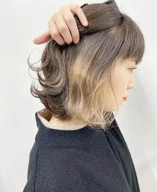 ミディアム カラー ヘアアレンジ 🦄インナーカラー 🦄貫井彩花のヘアスタイル