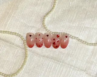 ネイル エリアネイルサロン所属・つ きのネイルデザイン