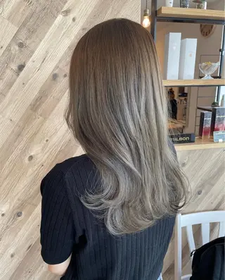 カラー aile/ annaのヘアスタイル