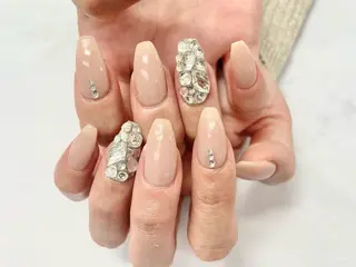 ネイル Surya LANKA所属・SuryaLANKA yunaのネイルデザイン