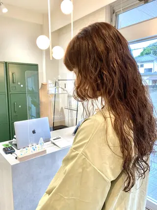 ロング Sabby所属・氏川洸希 パーマのヘアスタイル