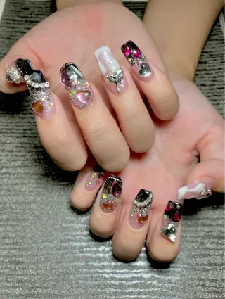 ネイル Liennail 持込デザインやり放題のネイルデザイン