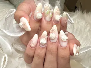 ネイル 丸山 春花のネイルデザイン