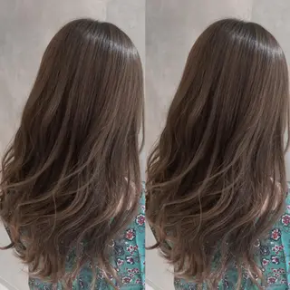 セミロング ANDO HIKARIのヘアスタイル