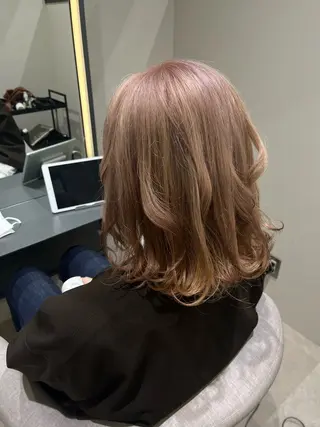 カラー 山田 優妃のヘアスタイル