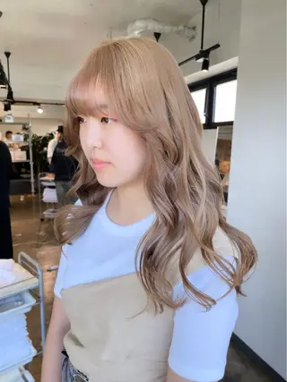 ロング カラー 暖色カラー🍒 ケアブリーチ/akiのヘアスタイル