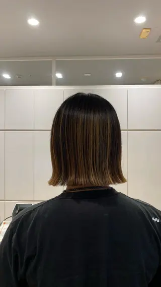 ショート Bonjour(ボンジュール)所属・間城 樹里のヘアスタイル