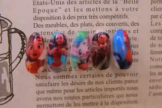 ネイル illfrere所属・illfrere イルフレール🌙のネイルデザイン