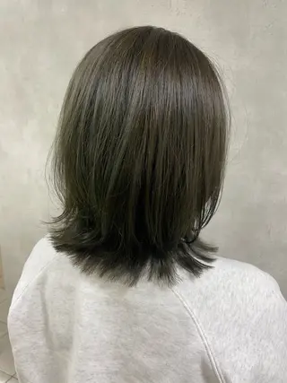 ミディアム 大久保 佳奈のヘアスタイル