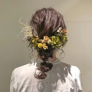 ミディアム カラー パーマ ヘアアレンジ メンズ キッズ ネイル マツエク・マツパ モリモト サナのヘアスタイル