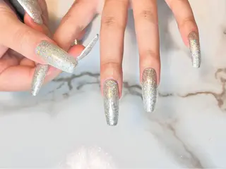 ロング ネイル ネイリスト シンのネイルデザイン