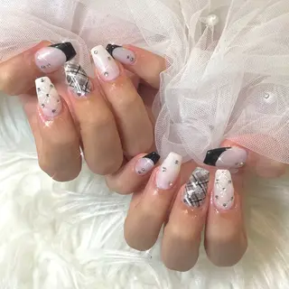 ネイル yurika 🌷.*･ﾟのネイルデザイン