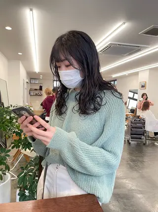 セミロング パーマ pole所属・【pole】 minaのヘアスタイル