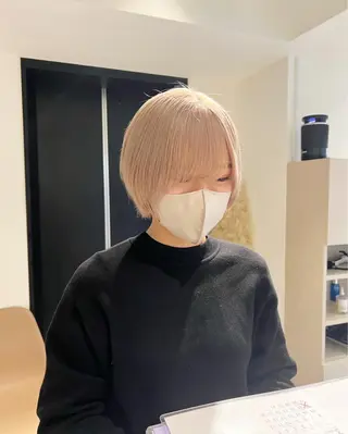 ショート デザイン🥇複雑履歴 ハイトーン特化のヘアスタイル