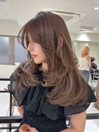 セミロング カラー ヘアアレンジ ✨レイヤーカット/透 名感カラー特化✨のヘアスタイル