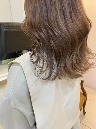 ミディアム カラー ヘアアレンジ マツエク・マツパ アイブロウ Noah's　Ark所属・透明感カラー🫧ヘア セット🫧松本菜月の眉毛・アイブロウイメージ