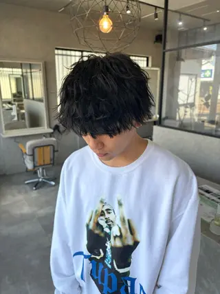 ショート パーマ メンズ 長谷川 湧のヘアスタイル