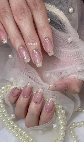 ミディアム ネイル 長さ出し専門 nynaのネイルデザイン