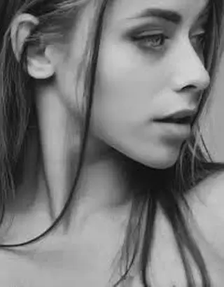 É LINDA所属・E LINDAのネイルデザイン