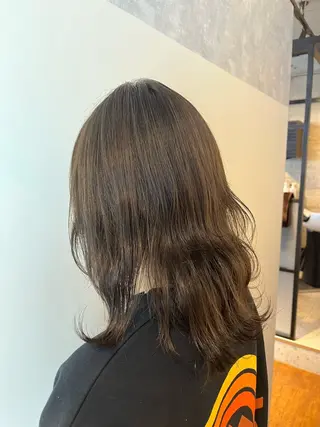ミディアム カラー/ブリーチ 岸谷真幸のヘアスタイル