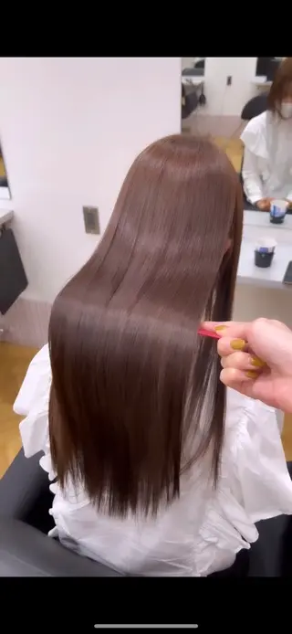 ロング 韓国風レイヤーカット 💕髪質改善💫拓海のヘアスタイル