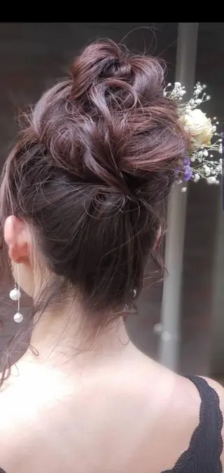 ロング カラー ヘアアレンジ ネイル マツエク・マツパ BOBシークレット じょうじ⭐️成のヘアスタイル