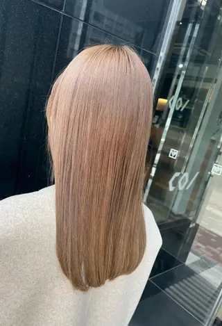 セミロング カラー 髪質改善美容室Lust所属・美容室Lust💚 嶋崎　鷹のヘアスタイル