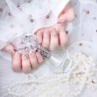 ネイル Yudia🦋 azuのネイルデザイン