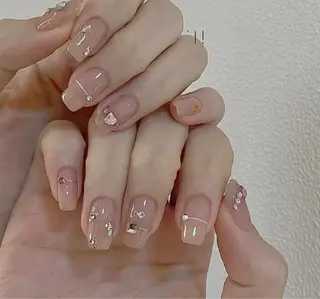 ネイル 💅E•U•B NAIL🌹所属・横浜市中区曙町 ネイルE·U·Bのネイルデザイン