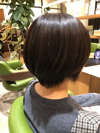 ショート カラー hair Jenny所属・森 翼のヘアスタイル