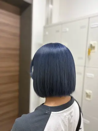 ショート 🤍赤みなしカラー 🤍saaka🤍のヘアスタイル