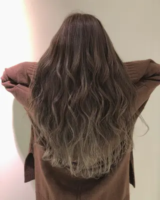 カラー EARTH長岡店🩵 石原莉穂のヘアスタイル