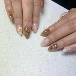 ネイル Bianca🩶 TAMIYAのネイルデザイン