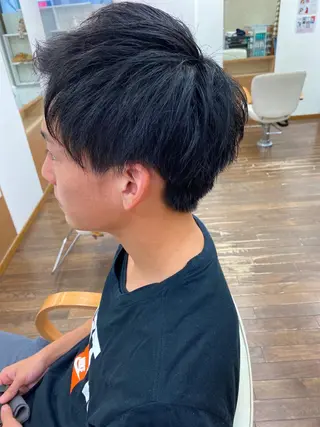 メンズ ambellir 山本伽椰のヘアスタイル