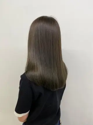 セミロング カラー ヘアアレンジ 🤎大人かわいい🤎 韓国レイヤー🤎力丸のヘアスタイル